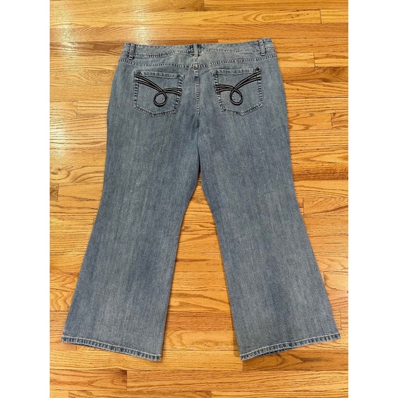 Torrid womens Size 22S Jeans Blue Denim Medium Wash Bootcut Workwear - Picture 2 of 8